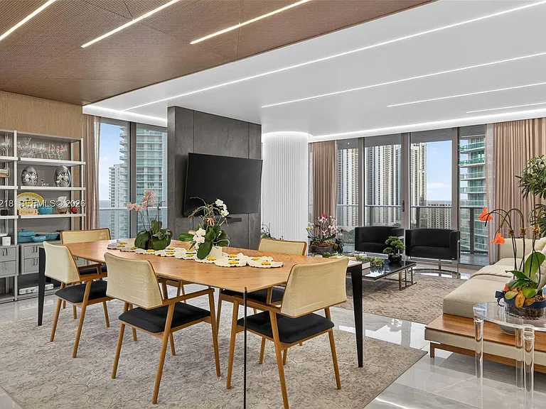 300 Sunny Isles Blvd #4-1902 — Photo 7