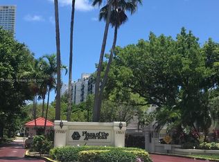 Plaza Of The Americas, Sunny Isles Beach, FL 33160