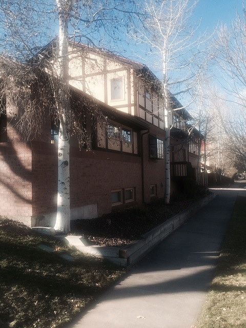 2nd image of 2291 Bellaire St