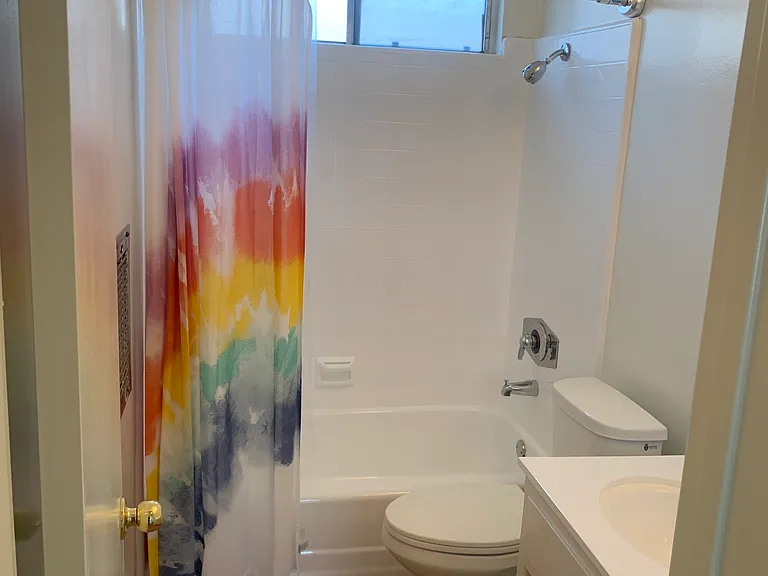 3322 Bagley Ave #4 — Photo 5
