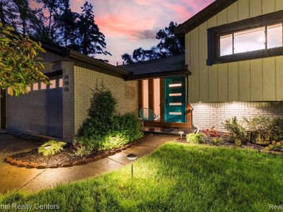 446 Crystal St, Milford, MI, 48381