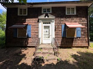 46 Turners Falls Rd, Greenfield, MA 01301