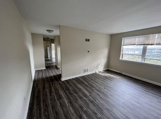 811 Barnaby St SE #T1, Washington, DC 20032