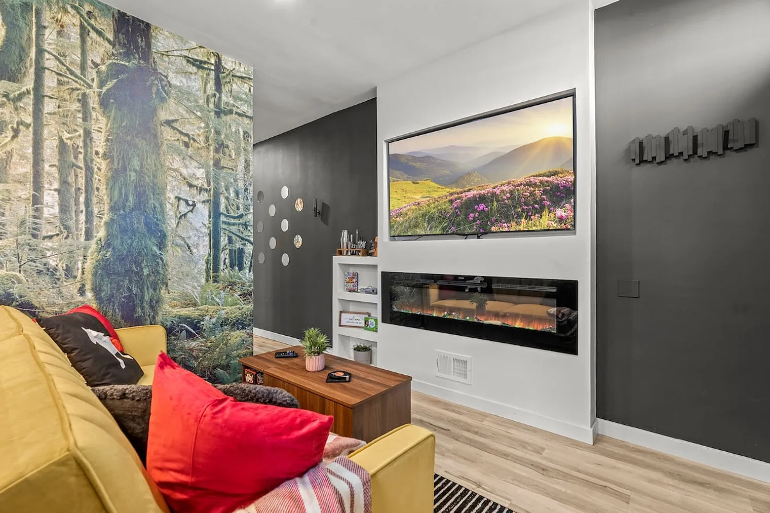 2 bed, 1.0 bath, $6,362 — Photo 4