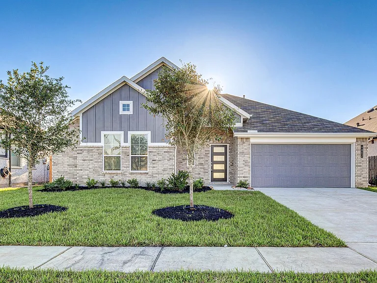 4802 Seabourne Landing Dr — Photo 1
