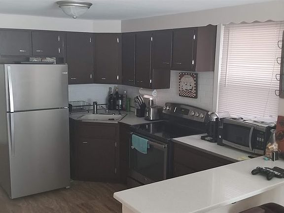 2nd image of 86 Williams Ave