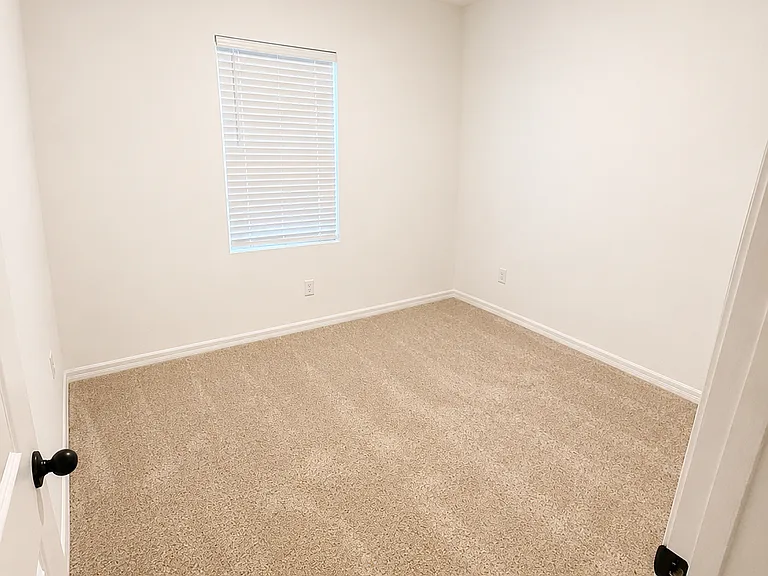 5728 Haystack Dr — Photo 7