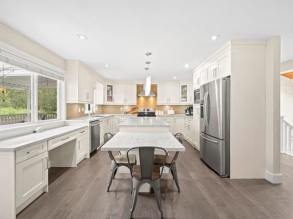 3rd image of 15412 Kilkee Pl