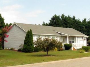 402 Yorkshire Ct, Fruitland, MD 21826