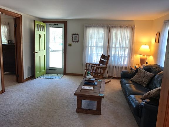 4th image of 3 Bagwell Ave