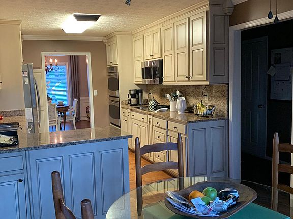 3rd image of 2065 Ashton Pointe Dr
