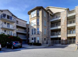 1480 Bishops Gate #111, Oakville, ON L6M 4N4
