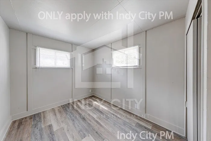3209 E 26th St — Photo 16