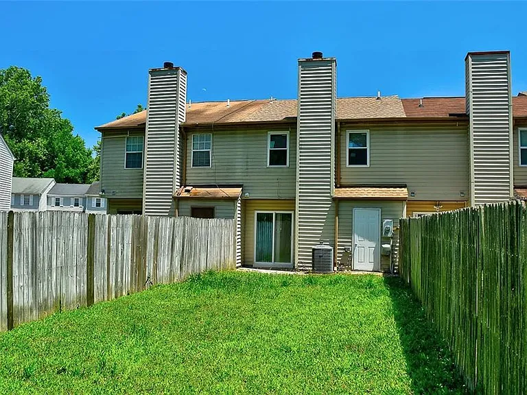 657 Aubrey Dr — Photo 28