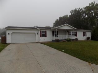 1509 Laurelwood Dr, Elkhart, IN 46516