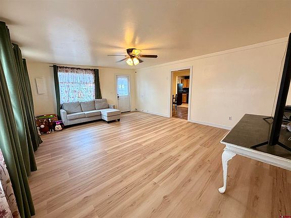 4th image of 1415 Cherry Lane