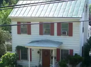 165 Pottsville St, Cressona, PA 17929