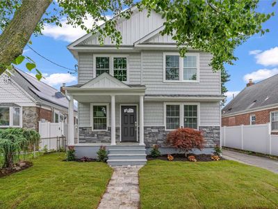 102 N 7th Street, New Hyde Park, NY, 11040