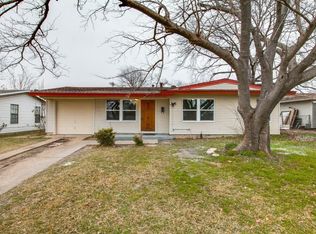 2433 Blyth Dr, Dallas, TX 75228