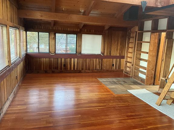 2nd image of 515 Archer St #515A01