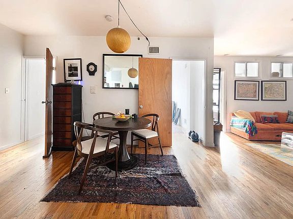 3rd image of 885 Willoughby Ave APT 301