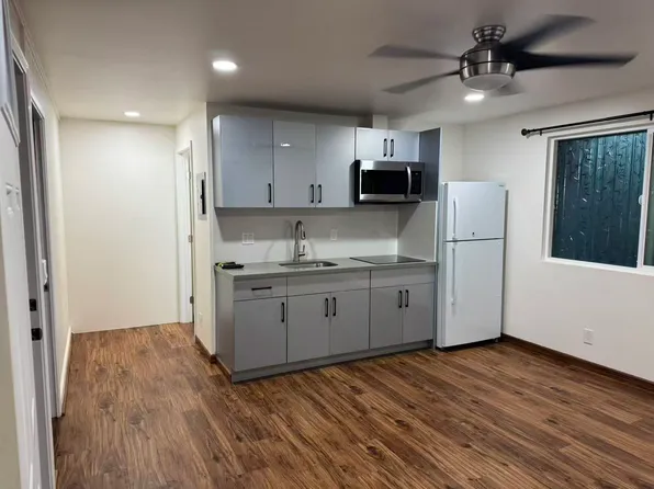 1815 Fernandez St, Honolulu, HI 96819