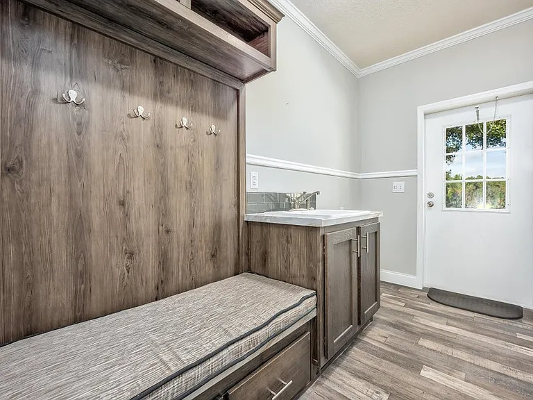 1085 Tallokas Rd — Photo 34