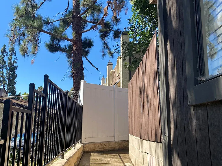 1820 Garvey Ave #1 — Photo 12