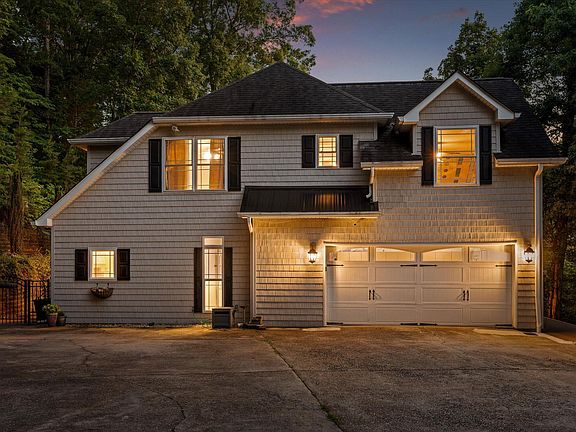 4th image of 2399 Red Tail Ln