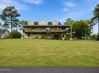 354 W South Shore Drive, Southport, NC 28461