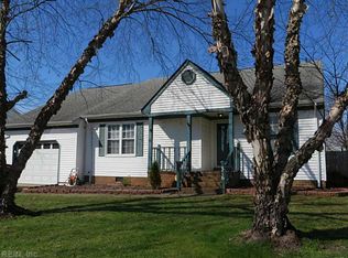 316 Quail Meadow Dr, Chesapeake, VA 23323