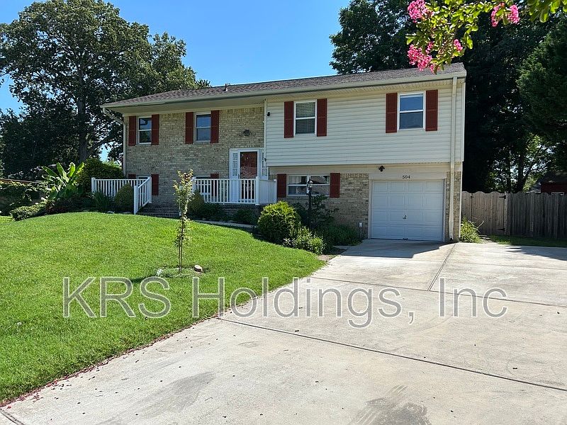 1st image of 504 Stoney Creek Cir