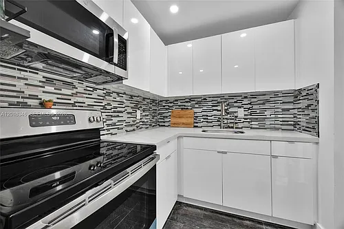 1051 SW 1st St #401 Photo 1