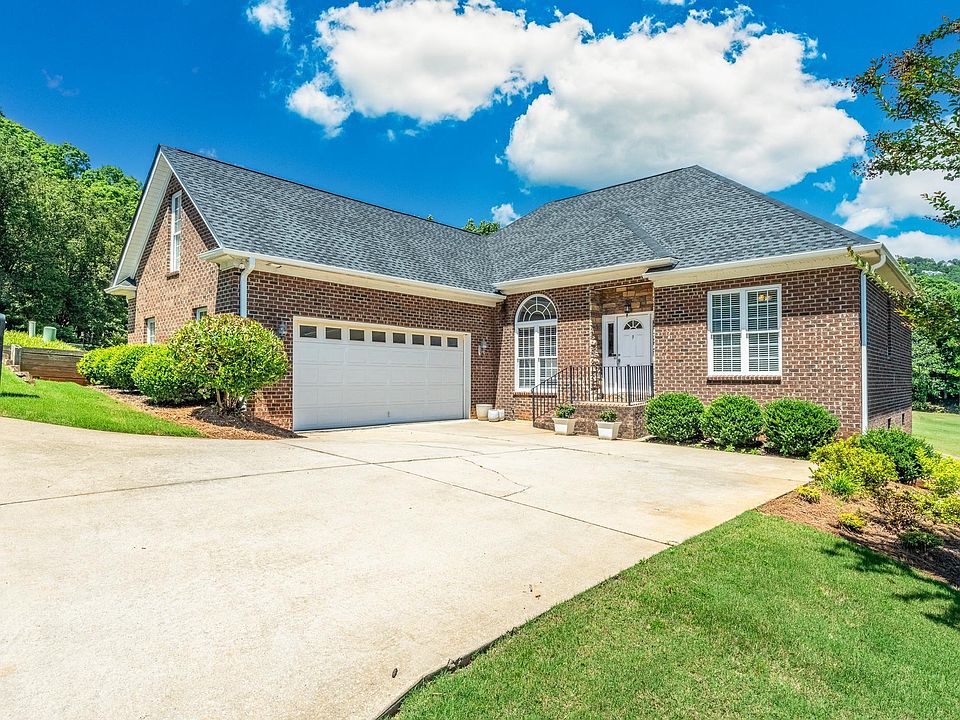 9 Belle Terre Ct, Greenville, SC 29609 MLS 1528749 Zillow