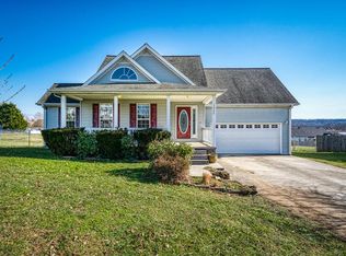 3424 W J Robinson Rd, Cookeville, TN 38506