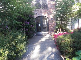 8025 234th St SW APT 113, Edmonds, WA 98026