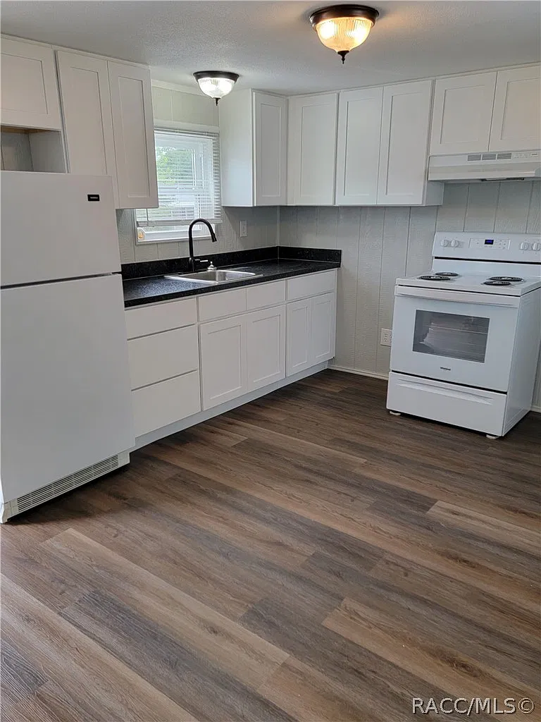 1 bed, 1.0 bath, 888 sqft, $1,100 — Photo 4