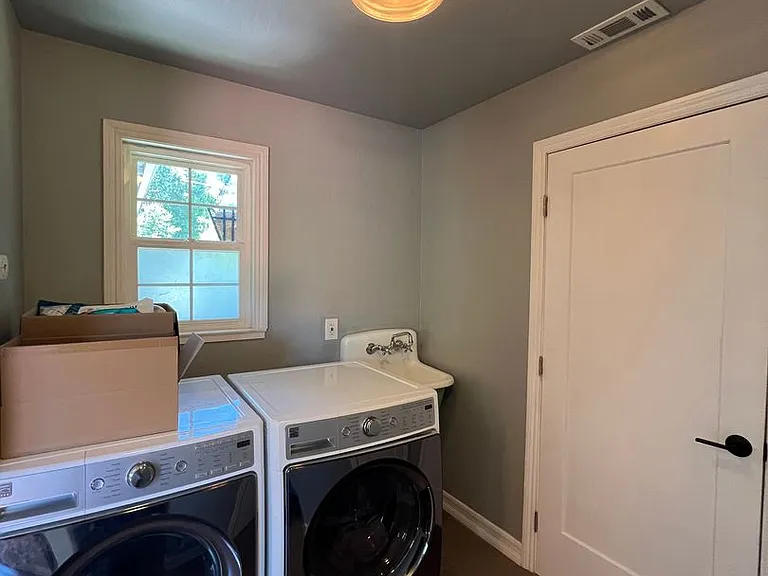 217 Sunset Ter — Photo 14