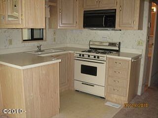 4th image of 3700 N Highway 101 Unit 90