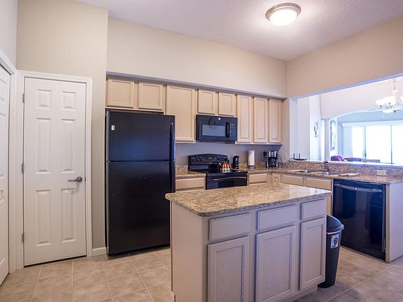 2nd image of 2228 Beach Dr