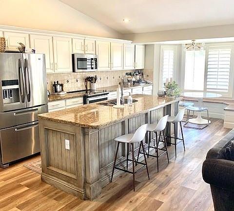 3rd image of 4336 E Ellis Cir