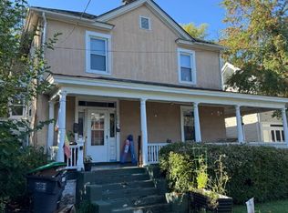 702 Graves St #B, Charlottesville, VA 22902