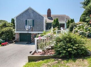 1 Russett Rd, Middletown, RI 02842