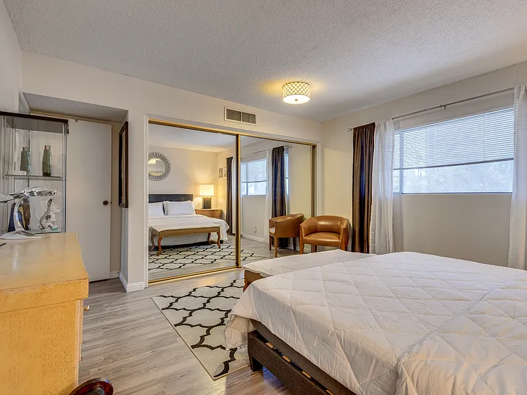 356 E Desert Inn Rd #310 — Photo 11