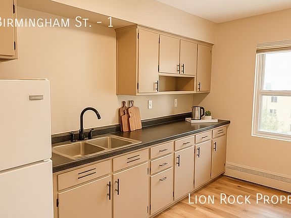 2nd image of 313 Birmingham St APT 1