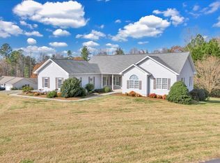 28 Queen Mothers Ct, Wirtz, VA 24184