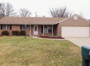 755 Sulphur Spring Ct, Ballwin, MO 63021