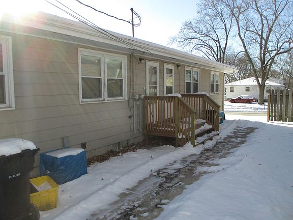 rear entry facing north