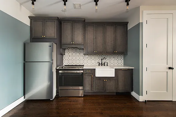 Rented by Compass | media 145