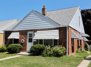3220 N 80th St, Milwaukee, WI 53222